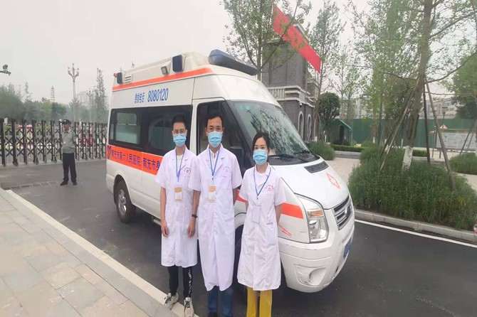 救护车.jpg